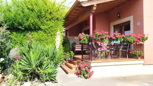 Buitenkant, Cuarenta y Ocho Luces in Buniel