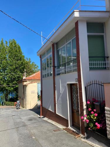 Casa CERIOLO L & E gîte à louer Arma di Taggia