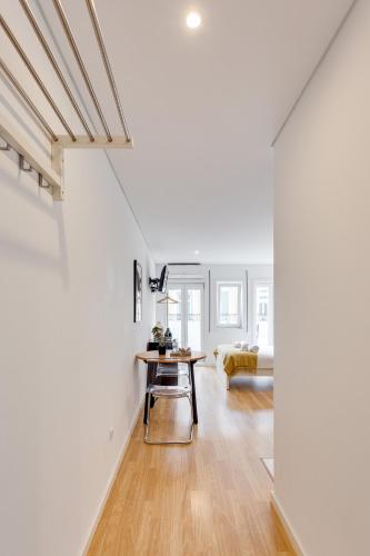 Bonjardim Downtown Apartments by DA'HOME 2
