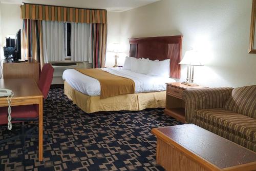 Comfort Inn & Suites