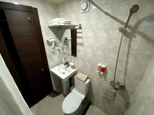 Mina Hotel - image 12