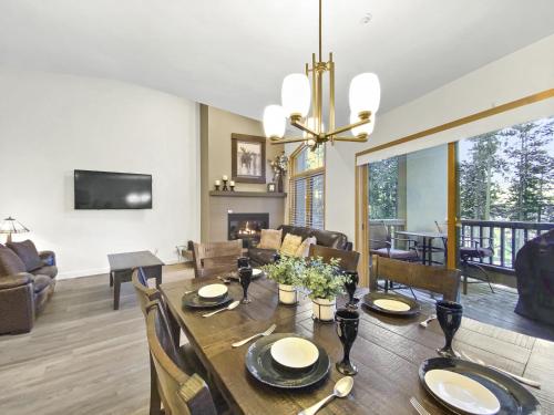 Chimney Ridge 504 townhouse - image 10