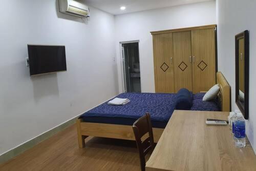 Happy House Hotel