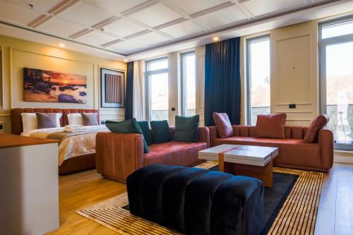 Royal East Resort in มยูล บาทอเร