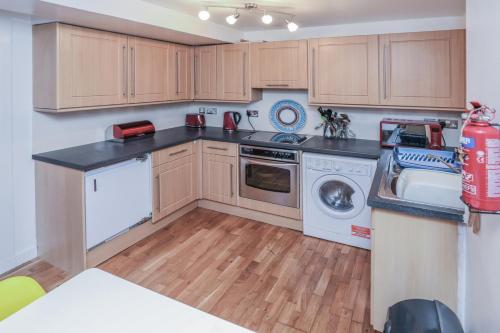 Beautiful 1 bed flat in the heart of Edinburgh - image 12