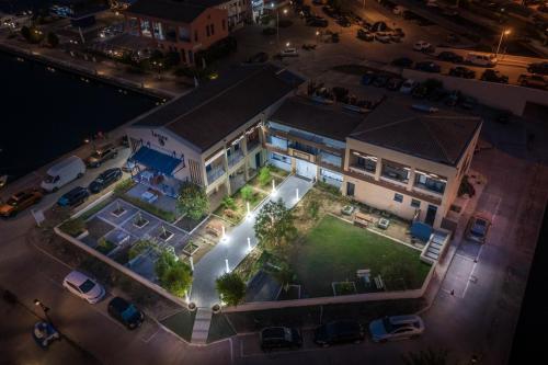 酒店外观, Ianos Bay in 莱夫卡达