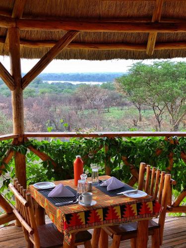 Sadržaji, Murchison Falls Bamboo Village in Masindi