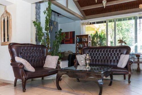 Ianos Hotel - image 7