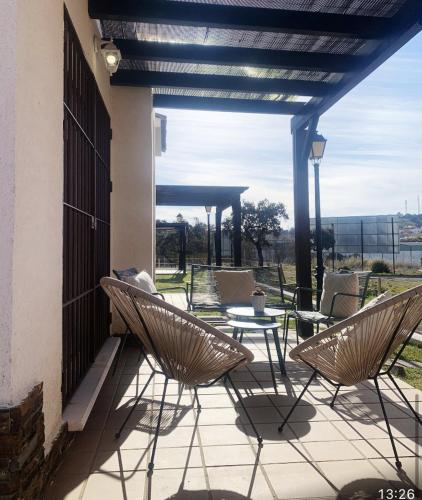 Erkély/terasz, Bonita casa a estrenar en paraje natural a 35 minutos de Sevilla in El Ronquillo