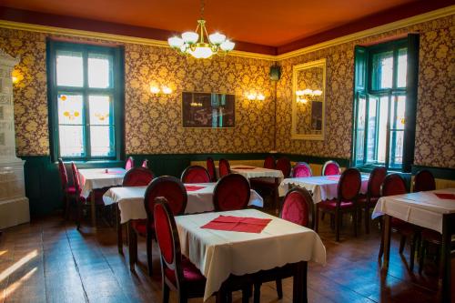 Hotel U Pramenu - image 14