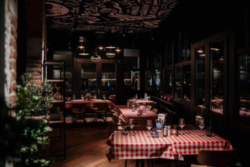 Restaurant, Hotel Saint-Amour in Durbuy