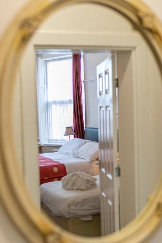 The Royal Hotel - main image
