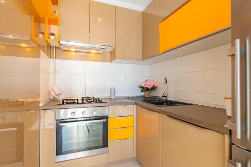 Flexible SelfCheckIns 30 - Zagreb - Garage - Electric vehicle ccharger - Big Loggia - New - Apartmen