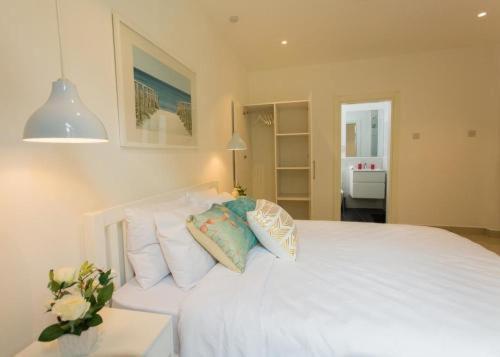 Golden Place, Free wifi, King Size Bed, Gym