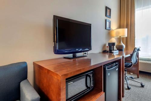 Comfort Inn Apalachin - Binghamton W Route 17 in Apalachin, USA
