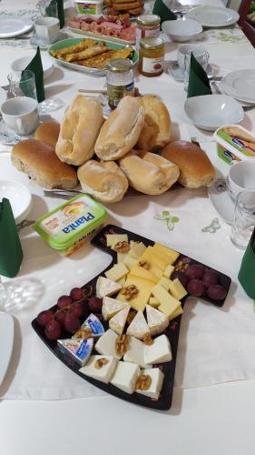 Essen und Erfrischungen, LAFAYETTE Alojamentos in Espargos