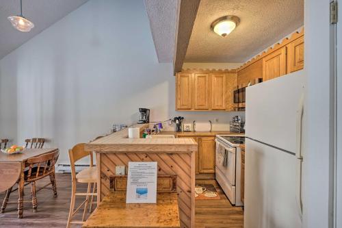 Less Than 1 Mi to Jack Frost Lake Harmony Townhome! Less Than 1 Mi to Jack Frost Lake Harmony Townhome!