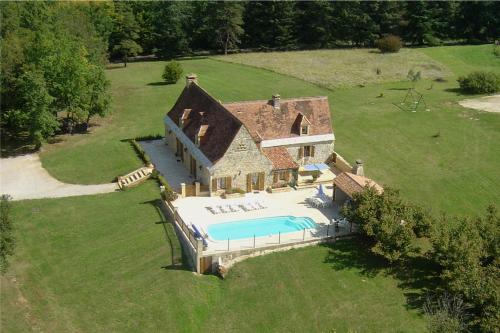 Viesnīcas āriene, Villa en pierre 10 pers, piscine chauffée (Villa en pierre 10 pers, piscine chauffee) in La Cassagne