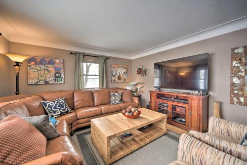 Pet-Friendly Retreat about 1 Mi to St Louis River! in Superior, USA