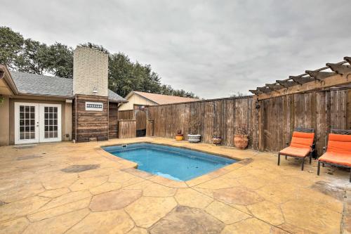 Family Home with Game Room in Garland! in Garland, USA
