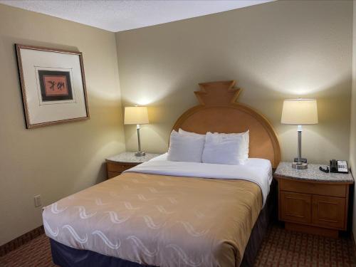 Quality Inn & Suites Greenfield I-70