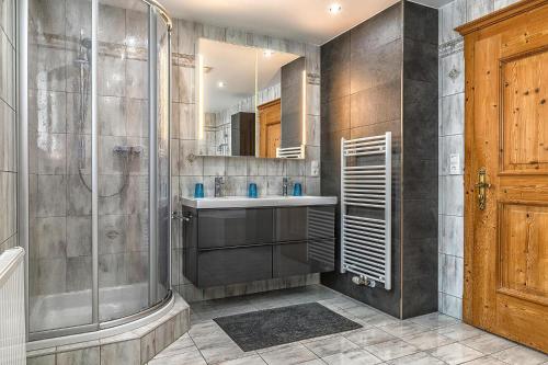 Semi-detached house Sportchalet Zillertal Uderns - OTR05074-L - image 8