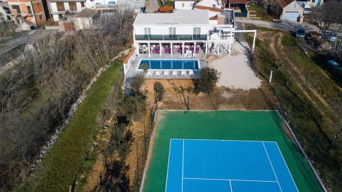 Holiday Home "PANORAMA-SPORT" POOL&BAR