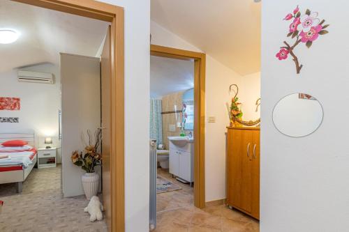 Apartment Teri - image 10