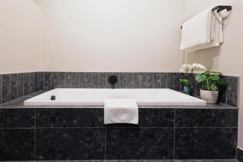 Bany, Hyatt House Johannesburg Rosebank in Greater Melrose