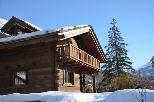 Chalet Svizzero Apartments