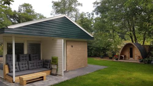 Vakantiewoning Dinkelhofje met gratis linnen in Денекамп
