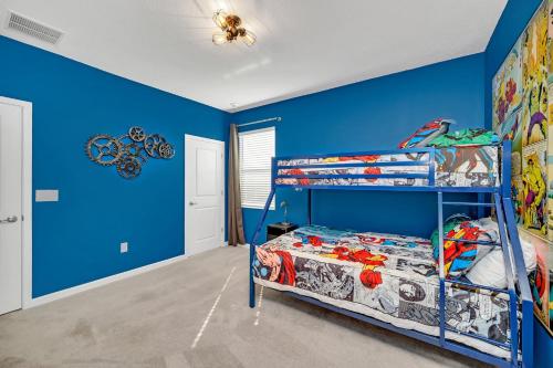 Stunning 15BR Resort Mansion - Pool, Hot tub, Theater & More! Sleeps 34!