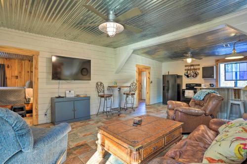 Summerville Cabin with Private Creek and Blue Hole!
