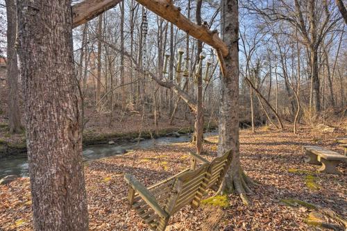 Summerville Cabin with Private Creek and Blue Hole!