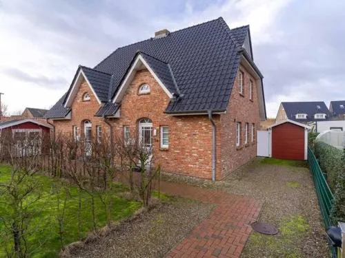 Semi-detached house in St Peter-Ording in Brösum, Deutschland