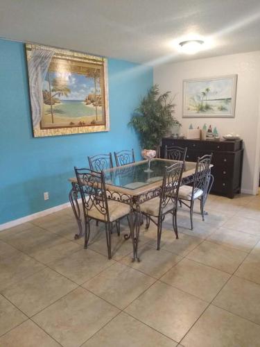 Hidden Oasis in Palm Beach International Airport