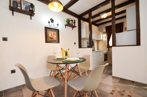 Residence Spa Apartments DUB in Trojica