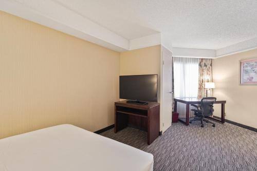 Harmony Suites Secaucus Meadowlands