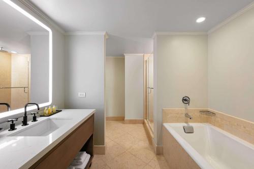 Royal Sonesta Chicago Downtown - image 13