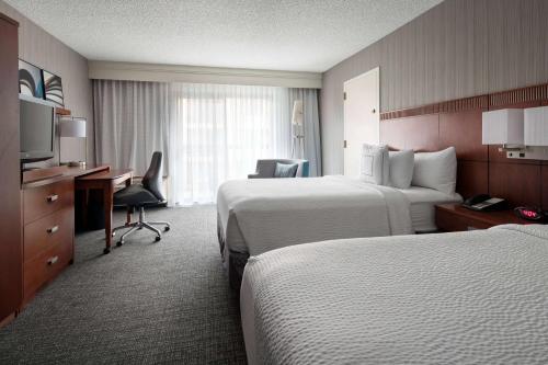 2 double beds