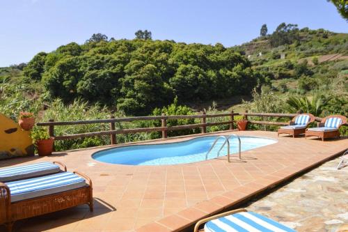 Apartment in Moya with communal pool