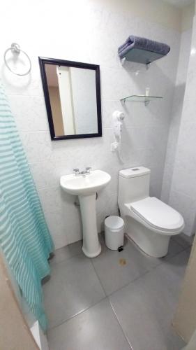 Aristides Inn photo