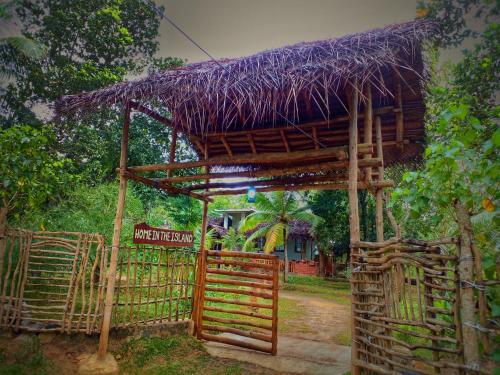 Home in the Island Tangalle