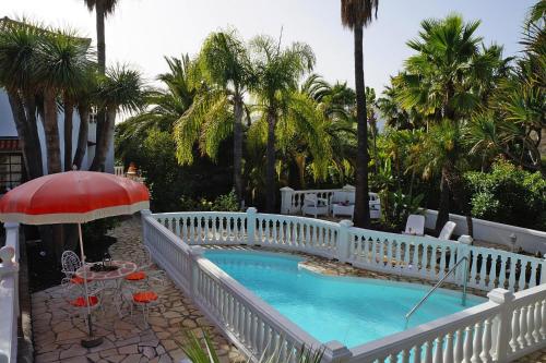  Apartment in El Paso in a natural environment in El Paso