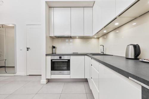 City Center Railway Station Apartment Piłsudskiego by Noclegi Renters, Breslau (Foto 4)