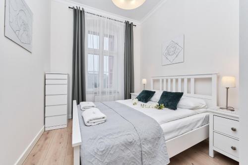 City Center Railway Station Apartment Piłsudskiego by Noclegi Renters, Breslau