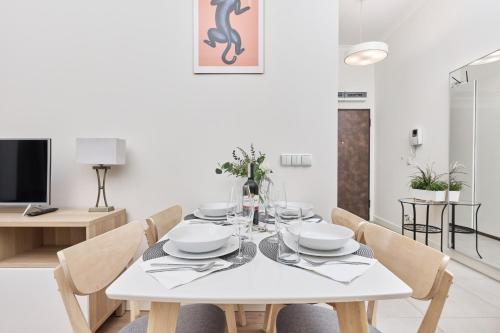 City Center Railway Station Apartment Piłsudskiego by Noclegi Renters, Breslau (Foto 5)