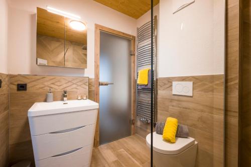 Narzenhof Wellness Chalets, Familien & Luxus Apartments am Bauernhof