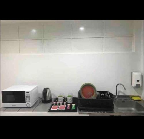 A.M.C Suites