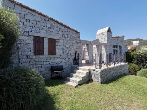 villa 27, Castiadas
